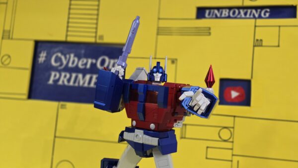 Fantastic Model FM-02 Margh (aka Ultramagnus Fans Toys)